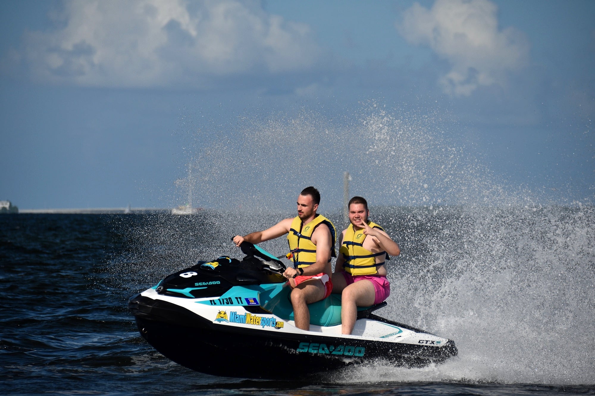 The Best Seasons for Jet Ski Rentals in Miami