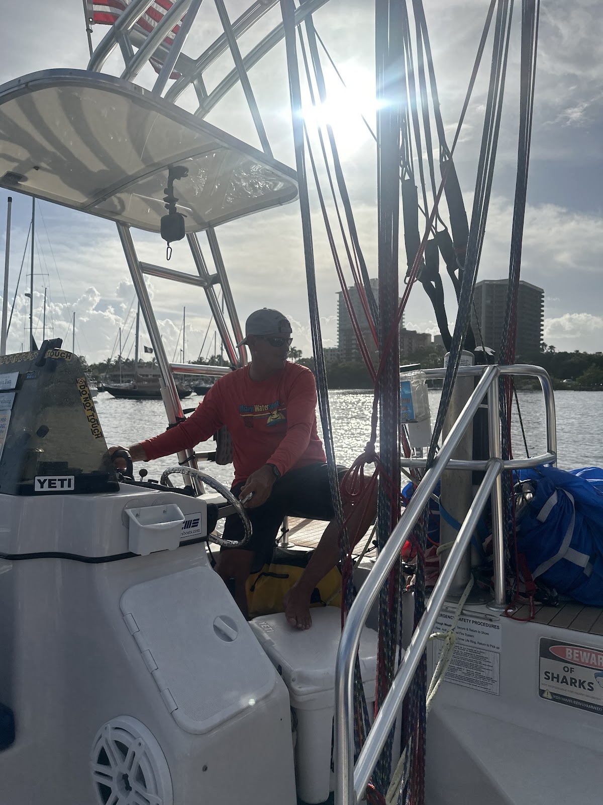 The Science Behind the Thrill of Parasailing